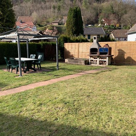 Nature, Charme, Confort, Avec Netflix Et Ps4 Lutzelbourg Exterior photo